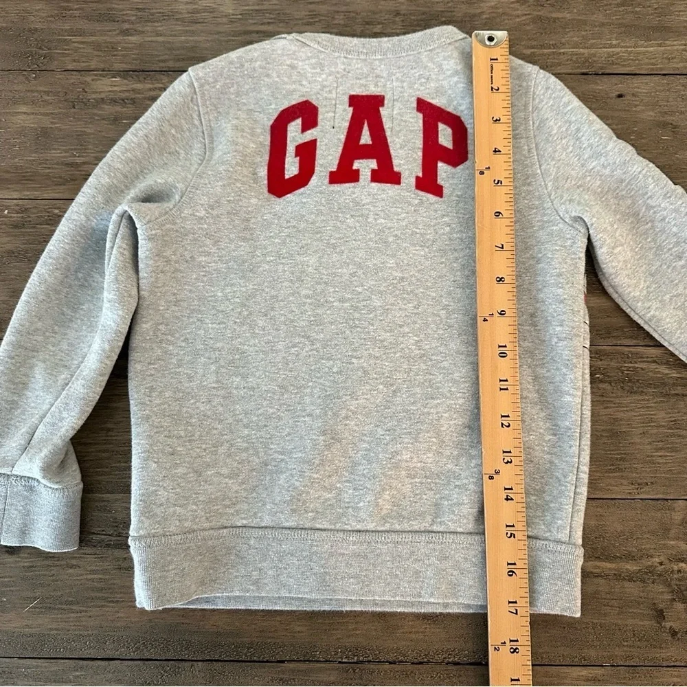 Baby Gap X Disney Kids size 5 Gray Mickey‎ Mouse Crewneck Sweatshirt Top Grey